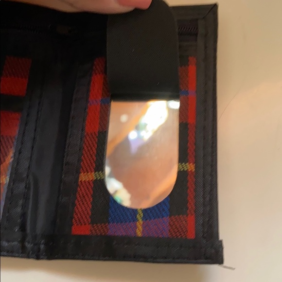 Brand new Hello Kitty Wallet - Picture 4 of 6